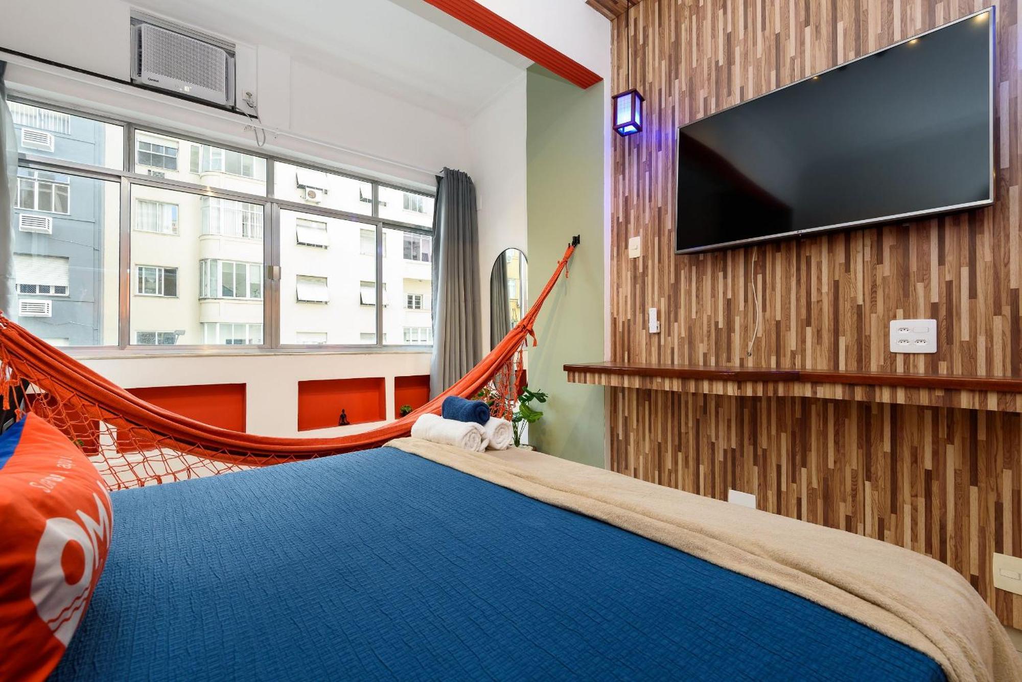 Apartamento Trabalho E Lazer Em Copacabana | Nsc 1085/301 *